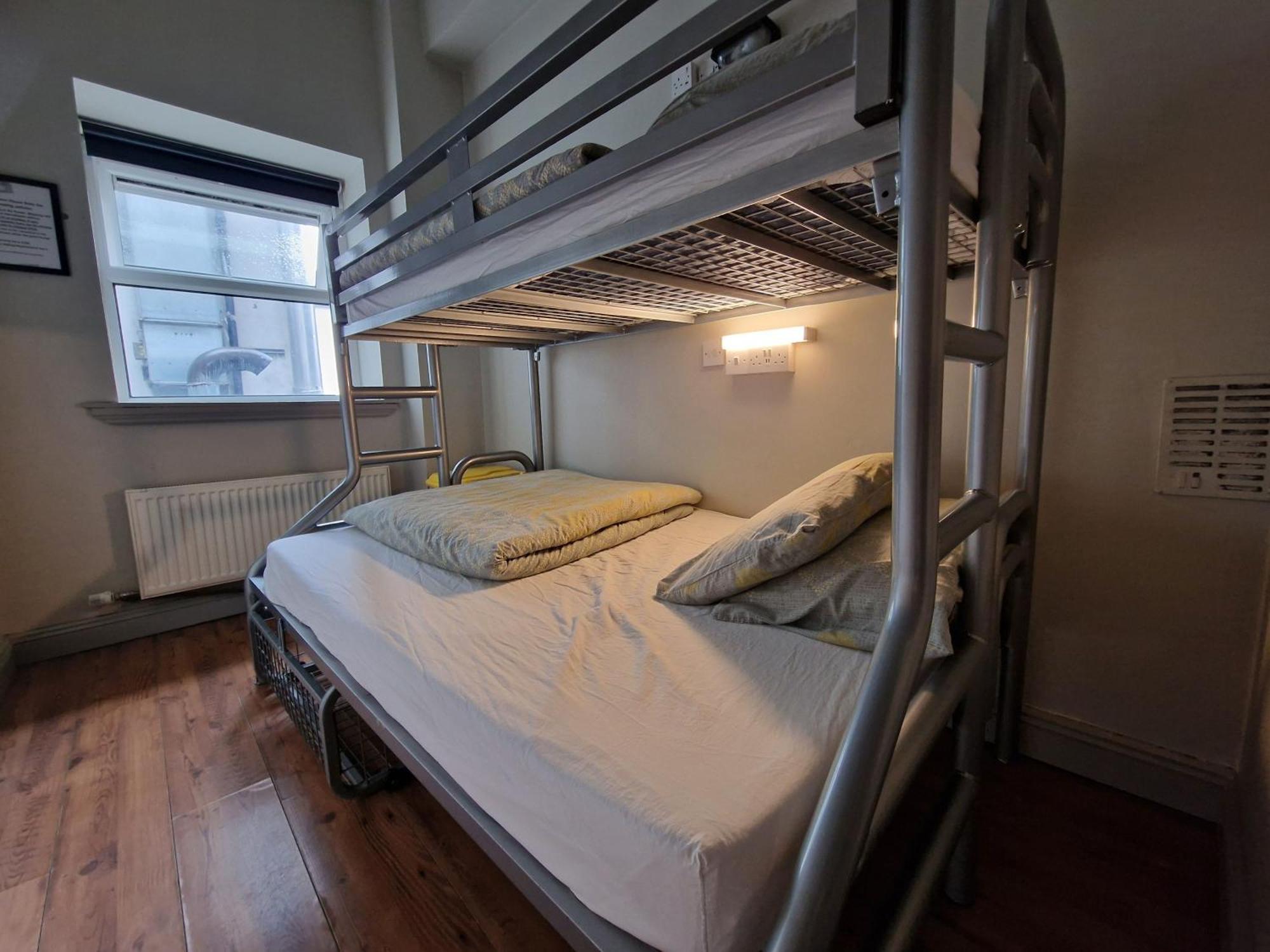 Bru Bar & Hostel Cork Eksteriør bilde